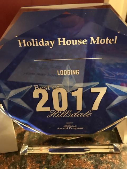 Holiday House Motel Hillsdale Экстерьер фото